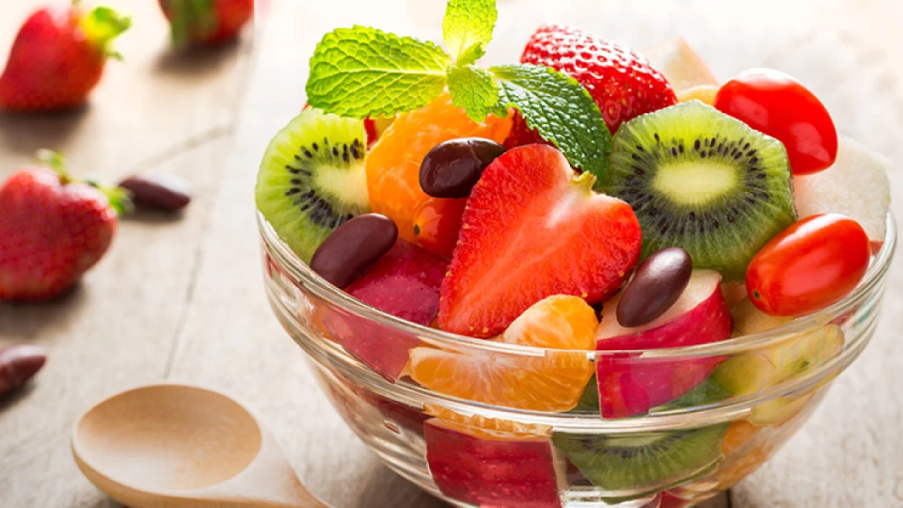 6 Diet Fruit Salads for Weight