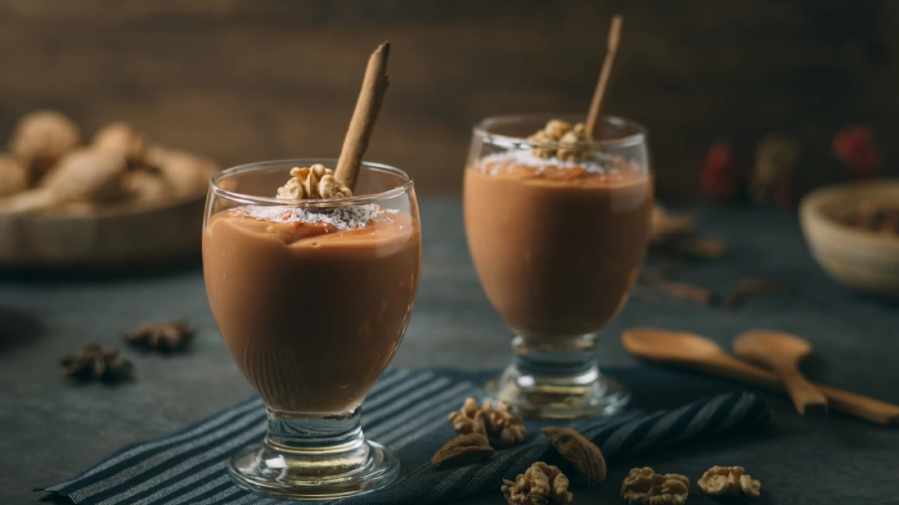 طرز تهیه ۵ مدل اسموتی خرما