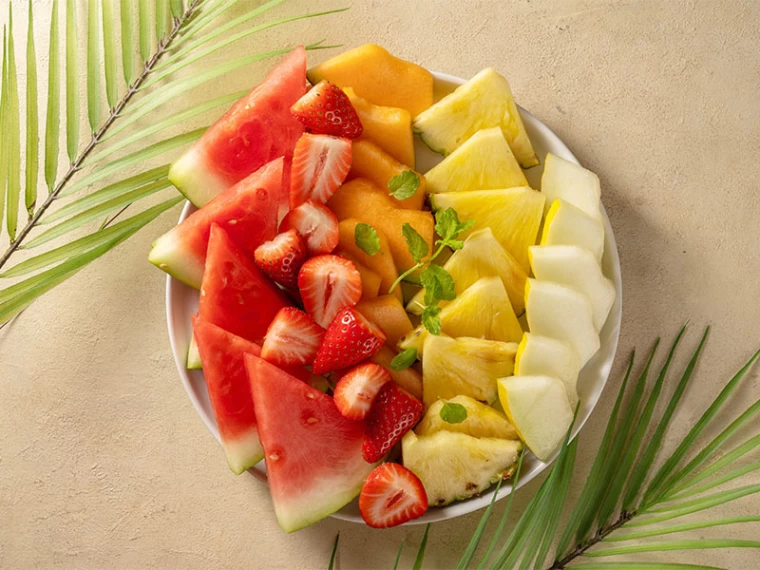 Types of Summer Fruit Salads t