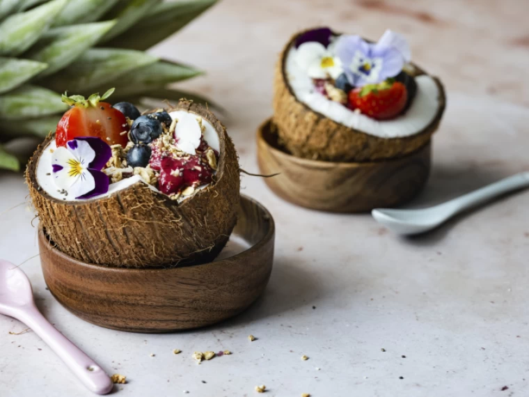 طرز تهیه دسر نارگیلی: ۳ دستور