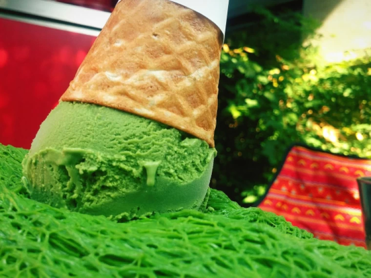 طرز تهیه یخ در بهشت نعنایی